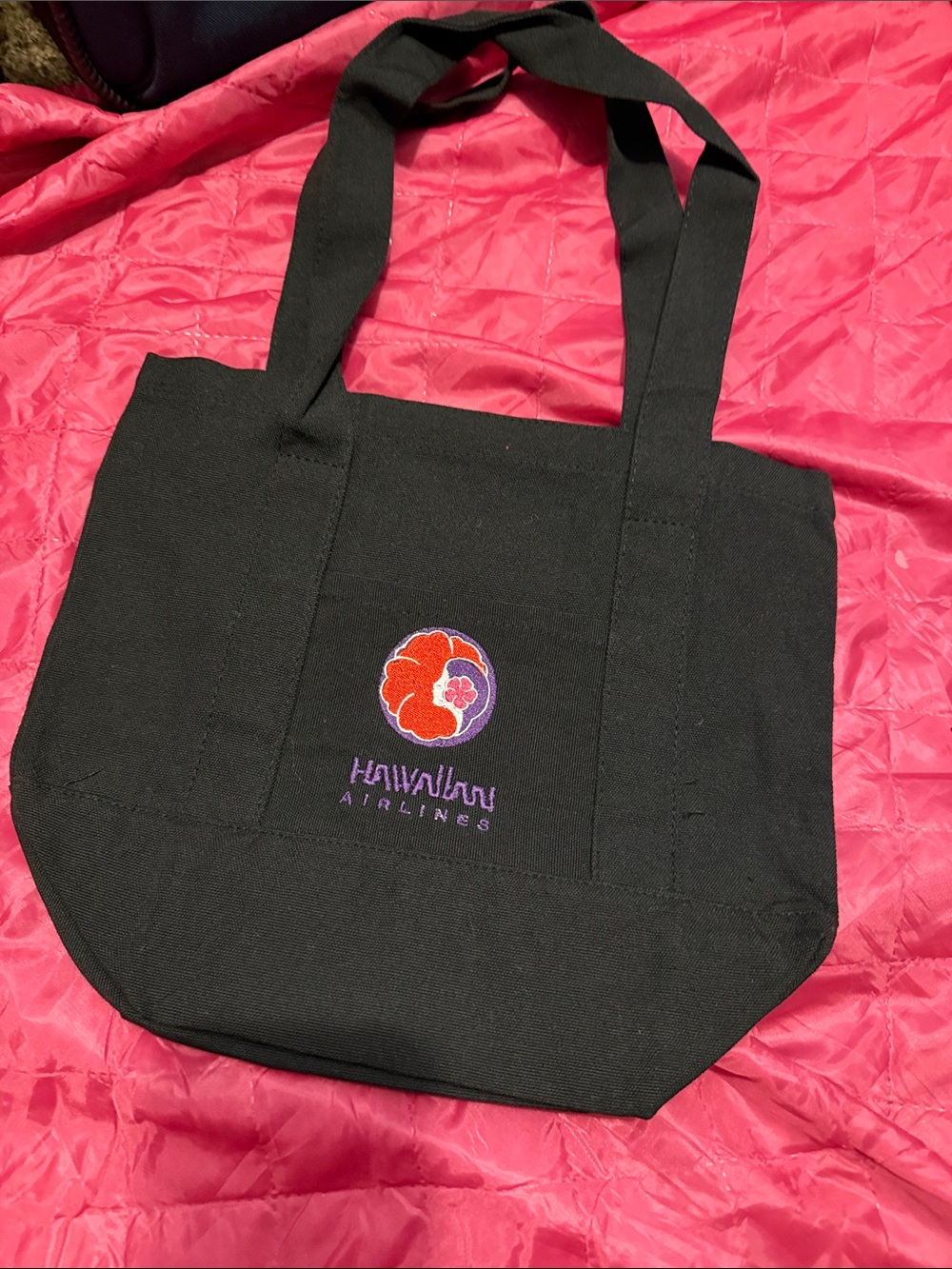 Black Canvas Tote Bag/Hawaiian Airlines